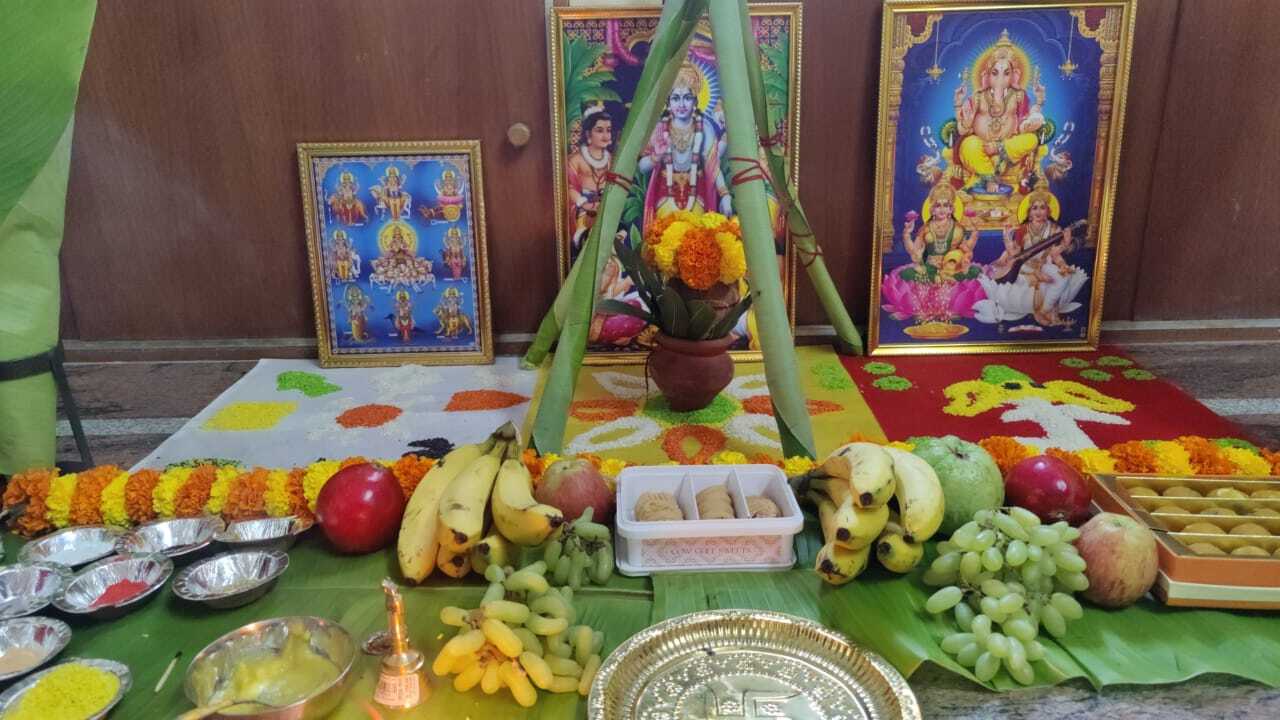 Hollywood Sign on The Hill