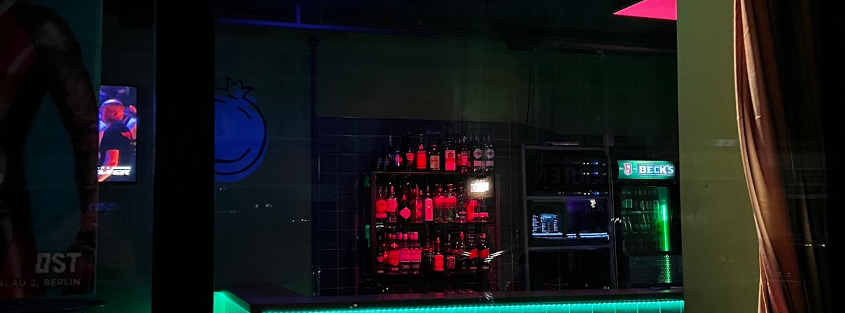 Boyberry Berlin - Cruising-Bar mit Darkroom und erschwinglichen ...