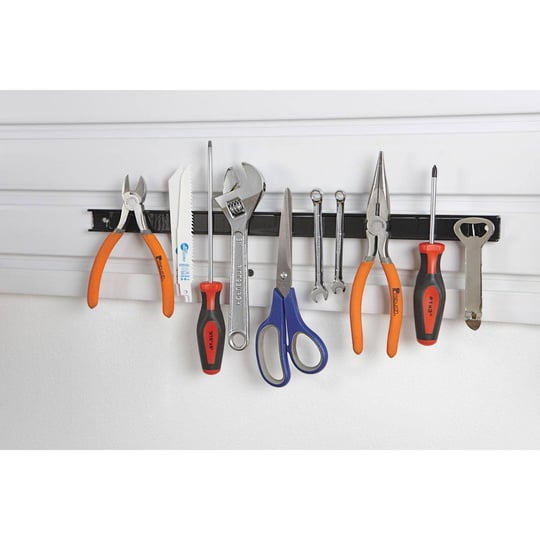 18-inch-magnetic-knife-and-tool-1