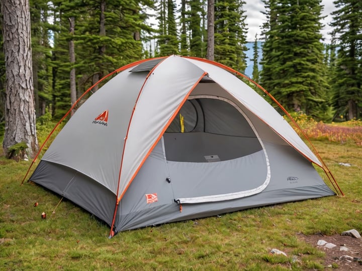 4-Person-Tent-With-Vestibule-2