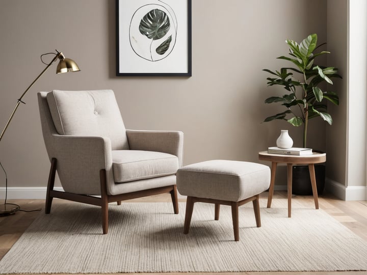 Accent-Chairs-For-Small-Spaces-2