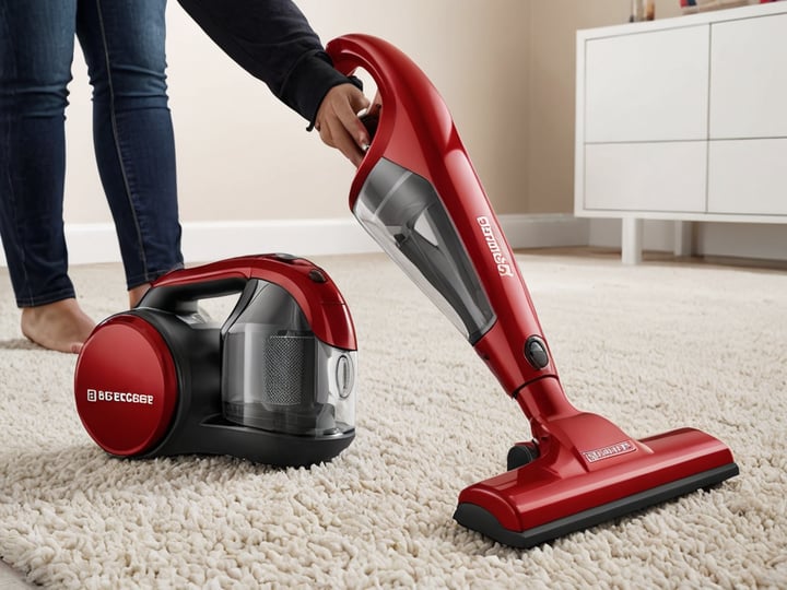 Black-And-Decker-Hand-Vacuum-2