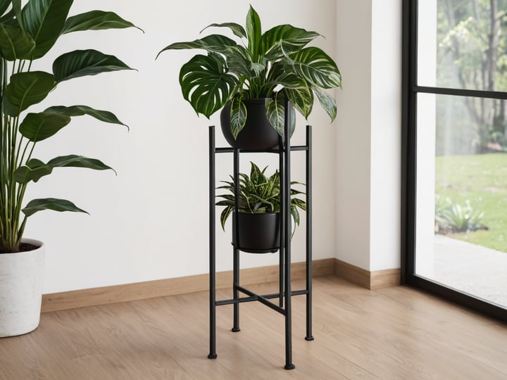 Black-Metal-Plant-Stand-4