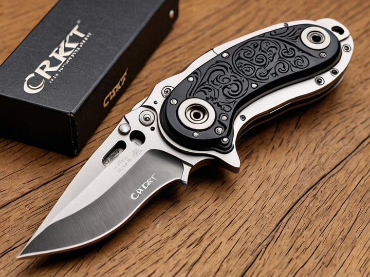 CRKT-Clever-Girl-Folder-4