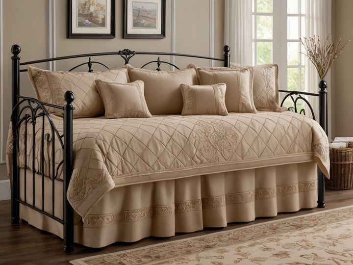 Daybed-Comforter-Set-6