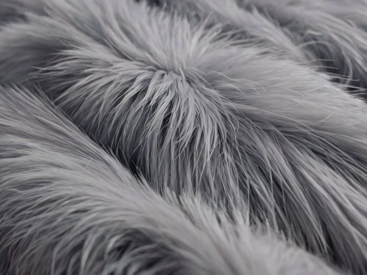 Faux-Fur-Yarn-5
