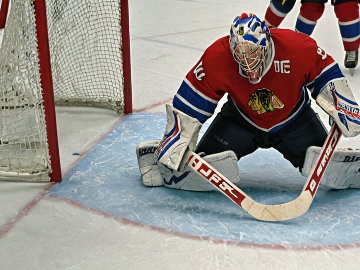 Goalie-Equipment-3