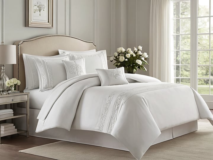 Martha-Stewart-Bedding-2