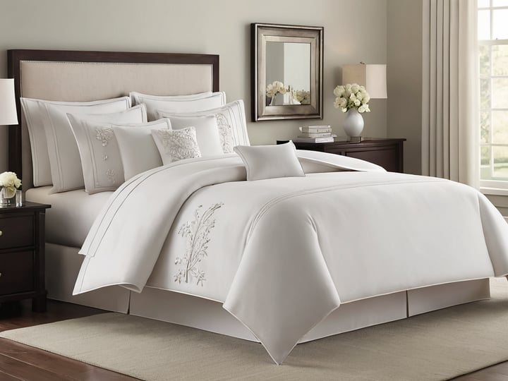 Martha-Stewart-Bedding-3