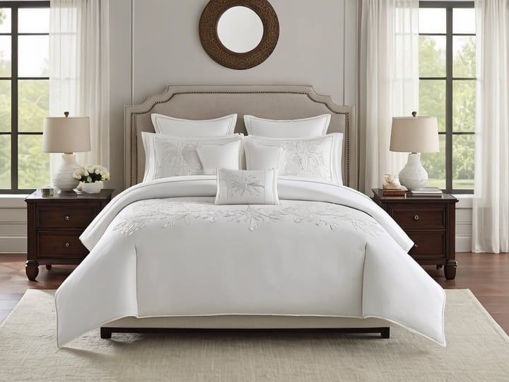 Martha-Stewart-Bedding-4