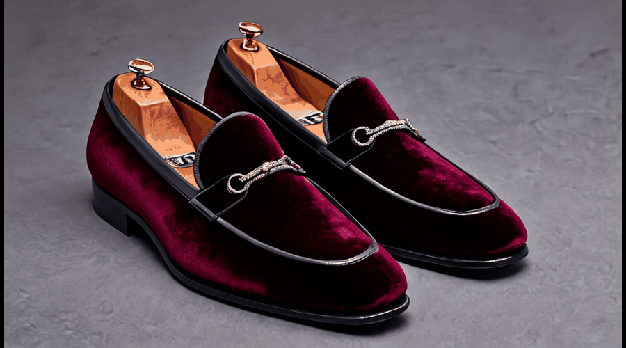 Our mens velvet loafers combine plush comfort with refined style, featuring premium velvet upholstery and sleek leather details. These versatile loafers pair effortlessly with both casual and dressy outfits, making them a stylish addition to any wardrobe.