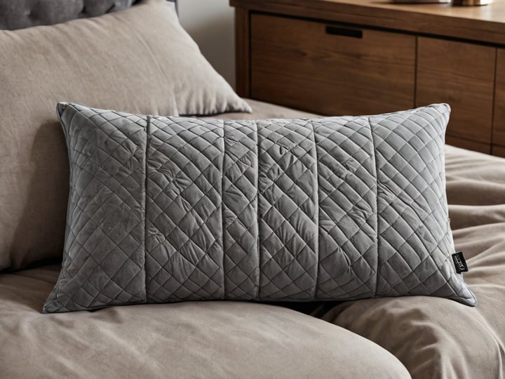 Nemo-Fillo-Luxury-Pillow-3