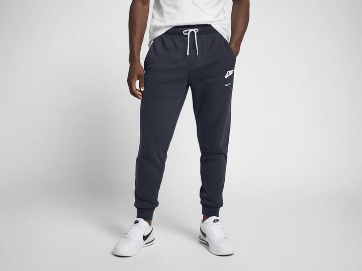 Nike-Fleece-Sweatpants-5