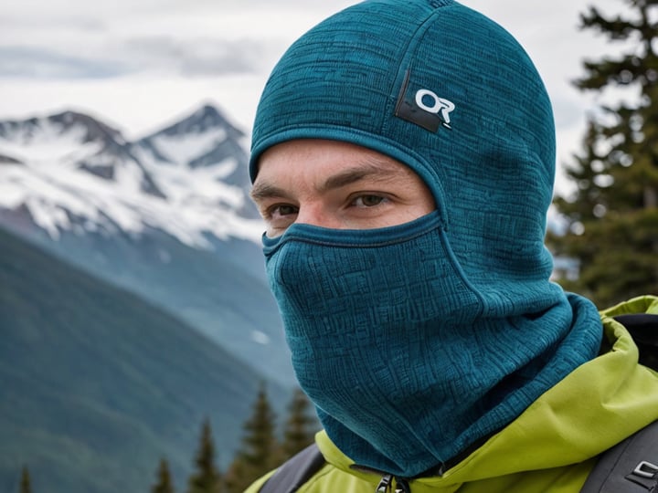 Outdoor-Research-Balaclava-3