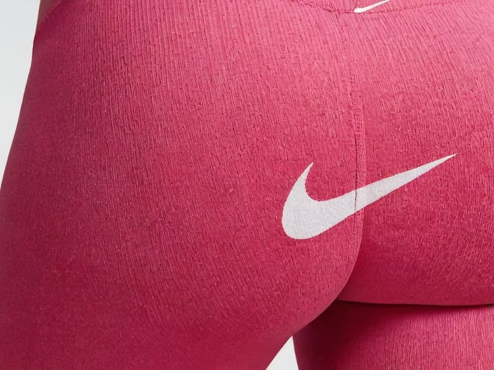 Pink-Nike-Leggings-4