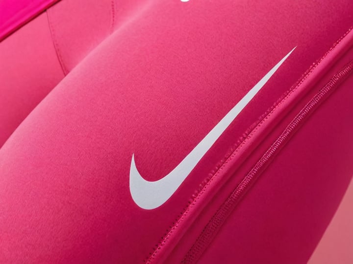 Pink-Nike-Pro-Leggings-5