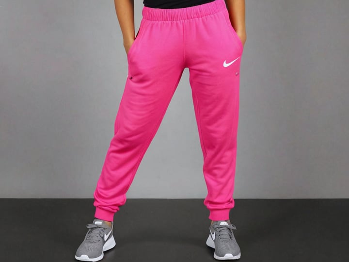 Pink-Nike-Sweatpants-6