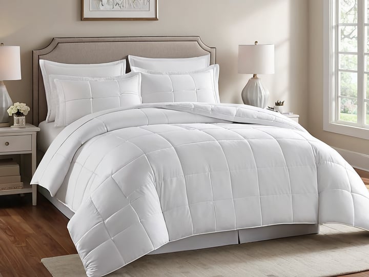 White-Comforter-5