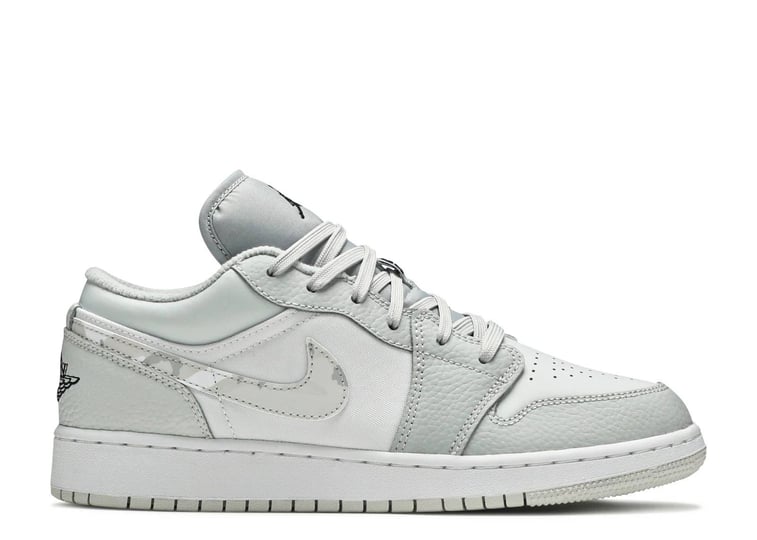 air-jordan-1-low-se-gs-white-camo-1