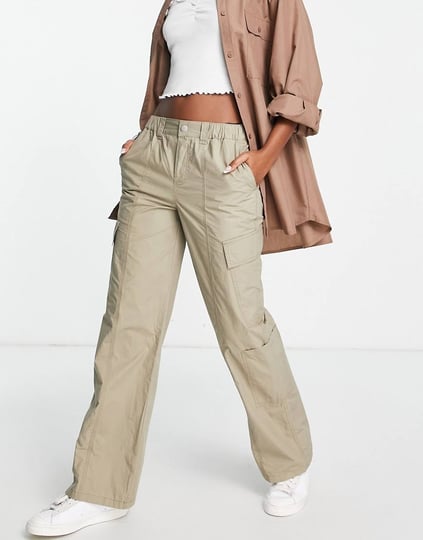 asos-design-00s-low-rise-cargo-pants-in-washed-khaki-green-1