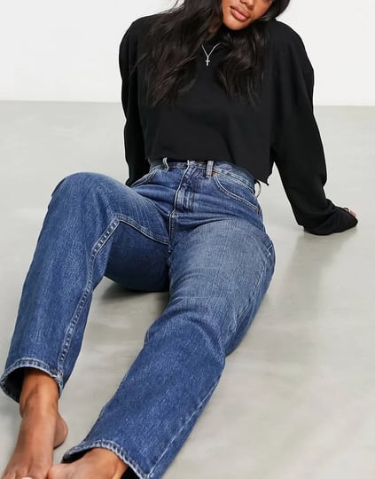 asos-design-slouchy-straight-leg-mom-jeans-in-medium-blue-1