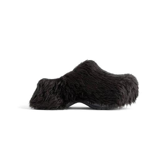 balenciaga-slippers-black-1