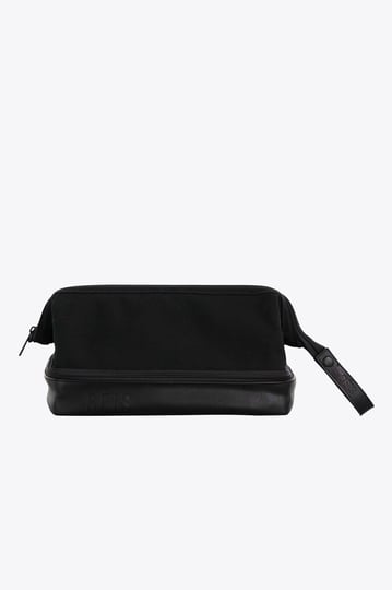 beis-the-dopp-kit-in-black-1