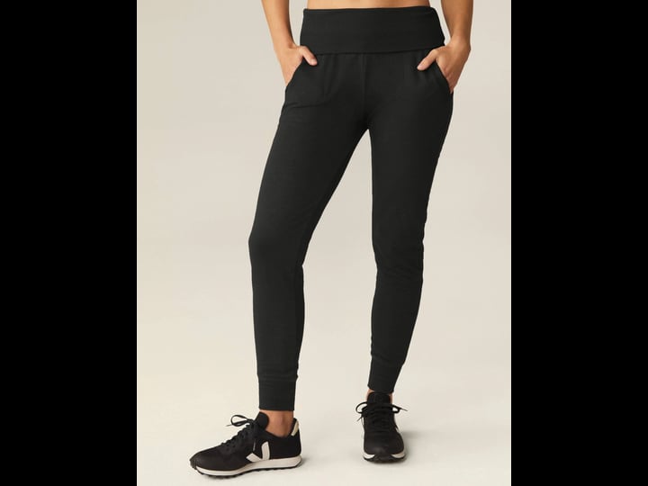 beyond-yoga-cozy-fleece-foldover-long-sweatpant-black-xl-1