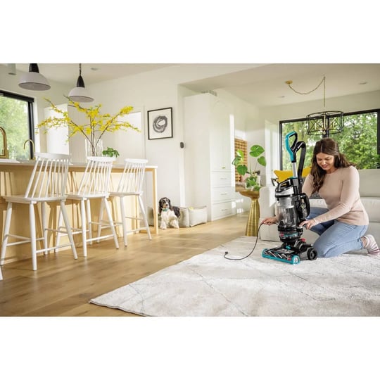 bissell-cleanview-swivel-rewind-pet-reach-upright-vacuum-1