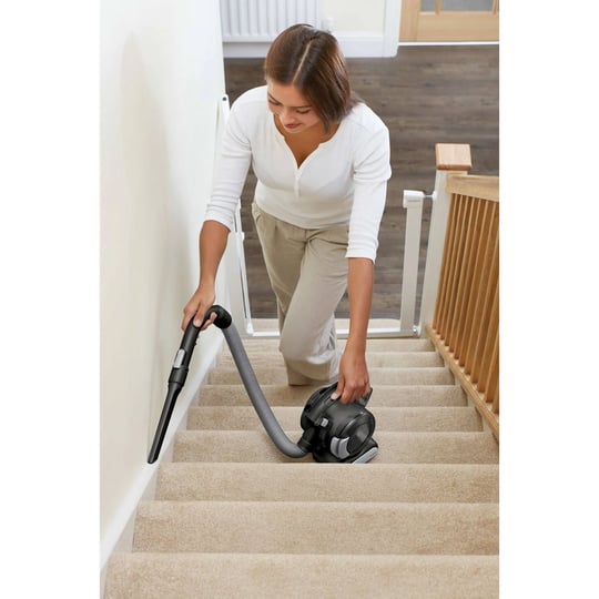 black-decker-bdh2020flfh-20-volt-max-lithium-flex-vacuum-with-floor-head-pet-hair-brush-1