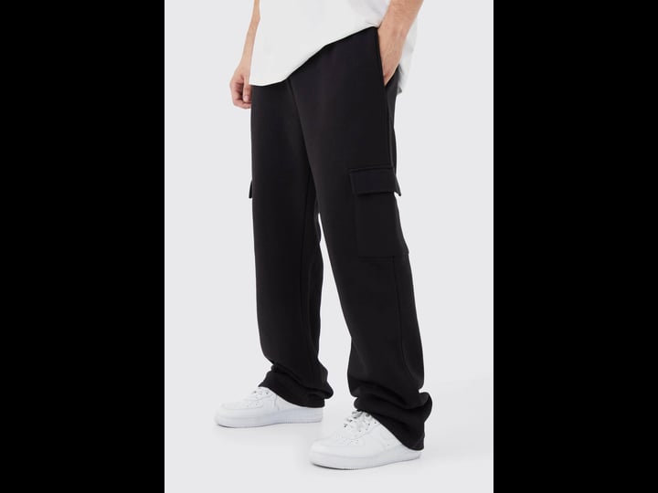 boohooman-mens-tall-relaxed-fit-cargo-jogger-black-1