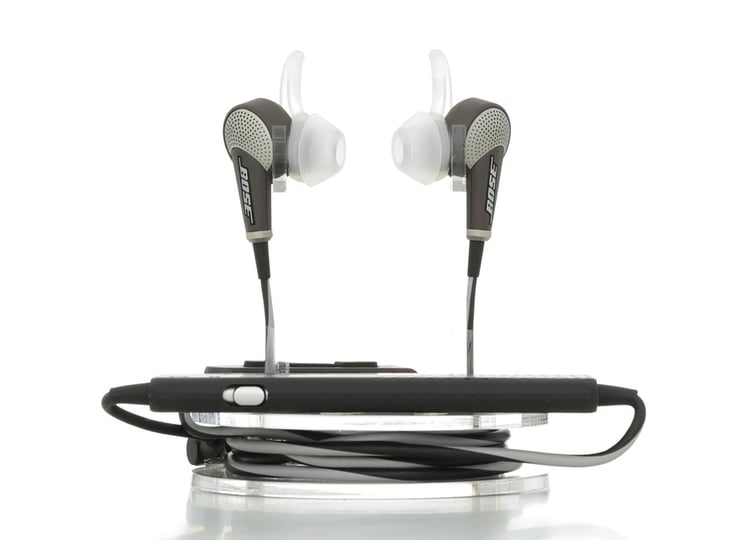 bose-quietcomfort-20i-acoustic-noise-cancelling-headphones-1