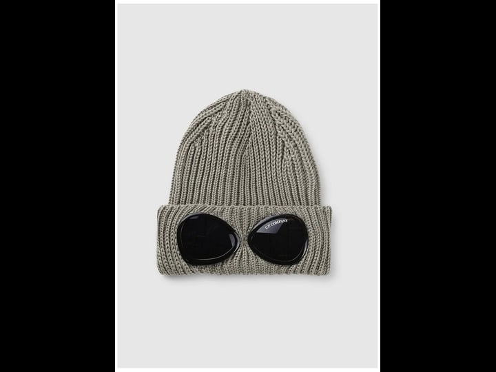 c-p-company-extrafine-merino-wool-goggle-beanie-1
