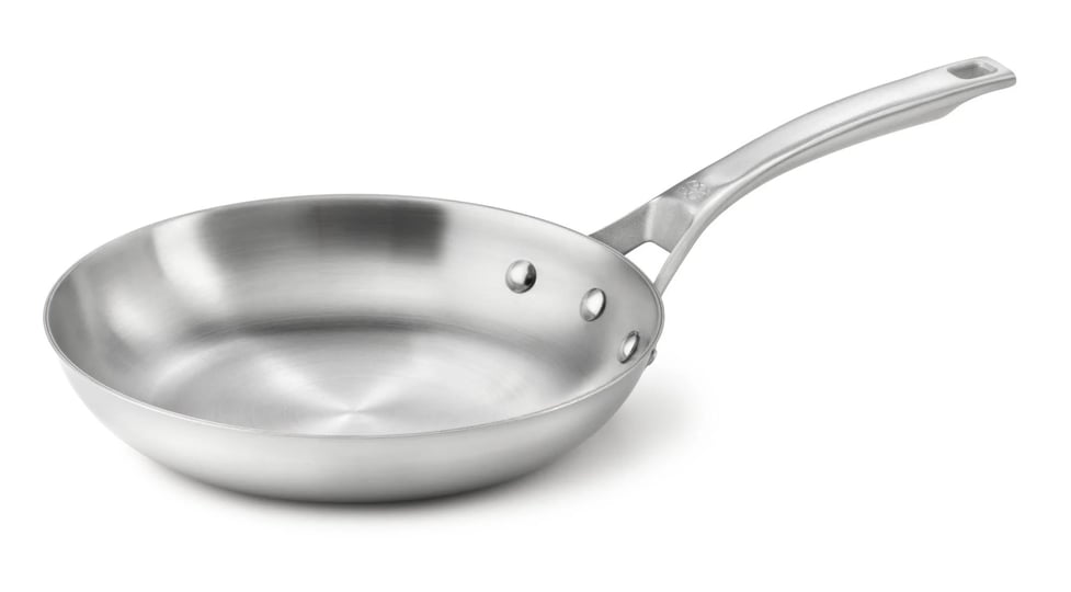 calphalon-8-in-stainless-steel-accucore-omelette-pan-1