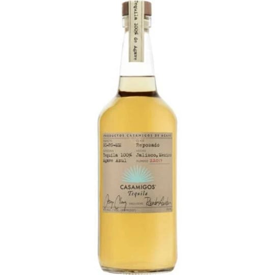 casamigos-reposado-tequila-mexico-gift-set-with-two-glasses-750ml-1