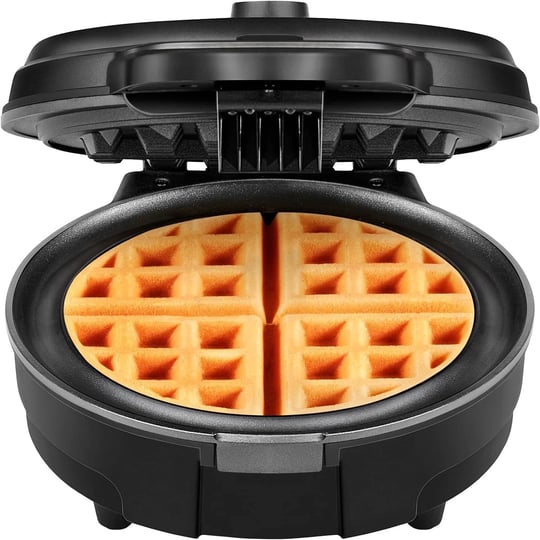chefman-belgian-anti-overflow-waffle-maker-black-1