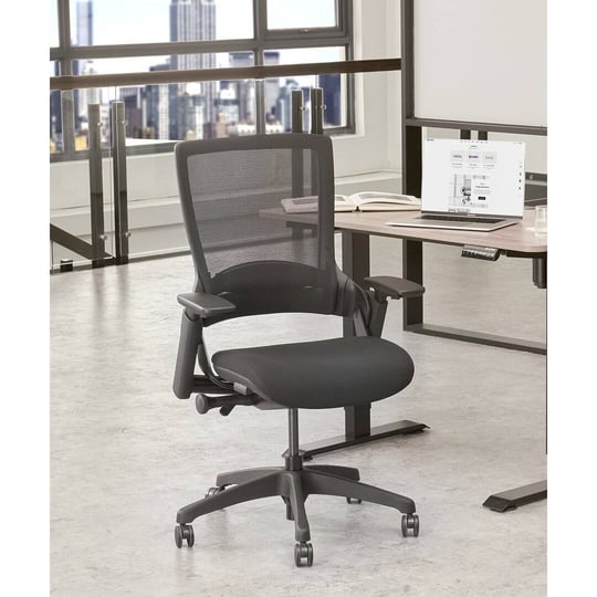 clatina-ergonomic-high-swivel-executive-chair-with-adjustable-height-3d-arm-rest-lumbar-support-and--1