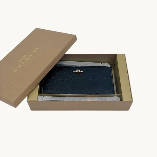 coach-outlet-boxed-long-zip-around-wallet-in-signature-leather-black-1