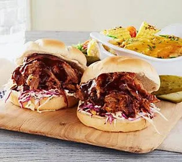 corkys-bbq-4-1-lb-pulled-pork-with-honeybbq-sauce-1