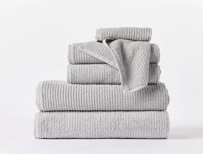 coyuchi-temescal-organic-bath-towel-terra-1
