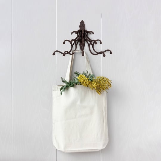 creative-co-op-cast-iron-wall-hooks-rust-1