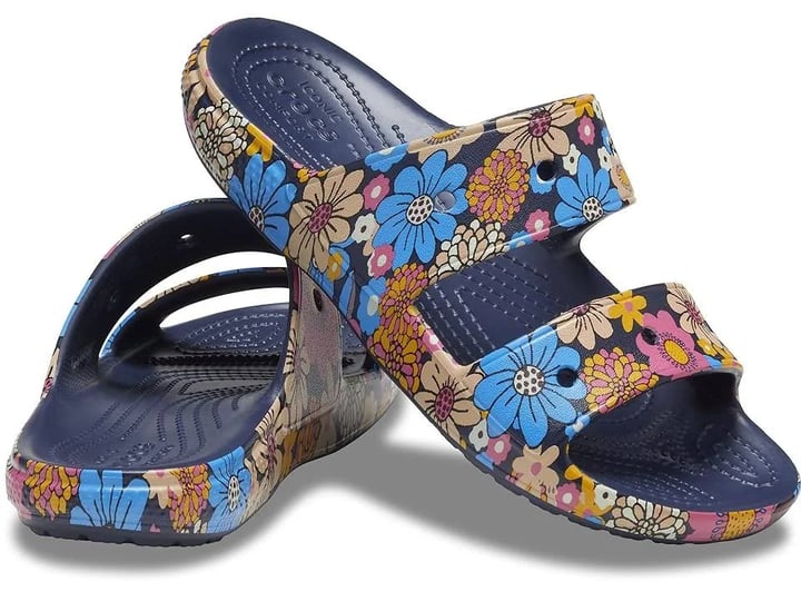 crocs-unisex-adult-classic-sandal-slide-1