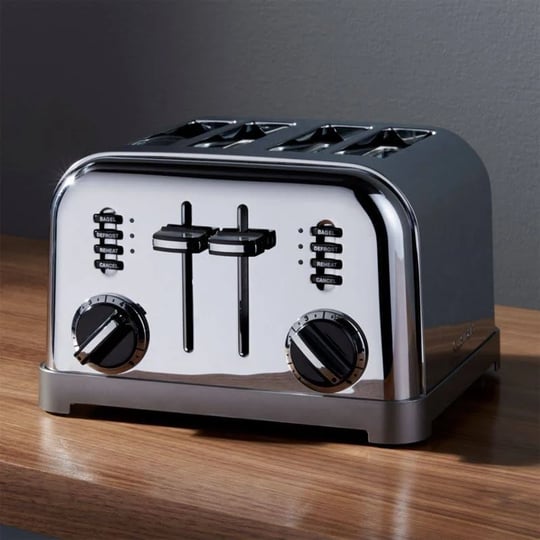 cuisinart-classic-polished-chrome-and-black-4-slice-toaster-1