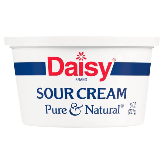 daisy-pure-natural-sour-cream-8-oz-1
