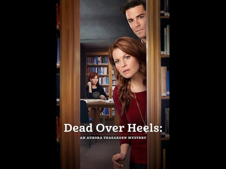 dead-over-heels-an-aurora-teagarden-mystery-4418424-1