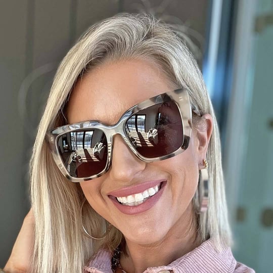 diff-lizzy-oversized-sunglasses-for-women-uv400-protection-cream-tortoise-grey-womens-size-one-size--1