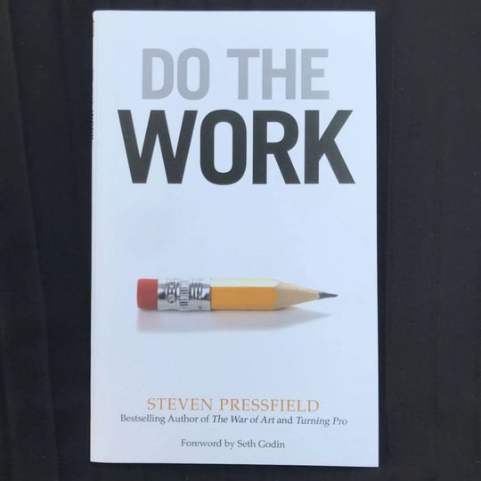 do-the-work-overcome-resistance-and-get-out-of-your-own-way-paperback-author-steven-pressfield-1