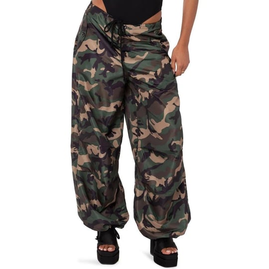 edikted-camouflage-cargo-pants-in-olive-1