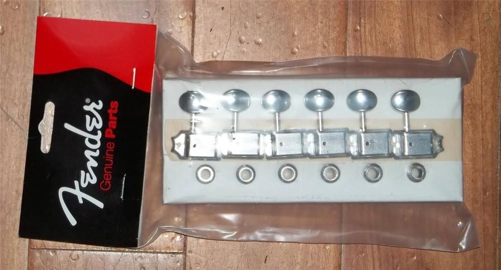 fender-gotoh-sd91-vintage-style-locking-guitar-tuner-1