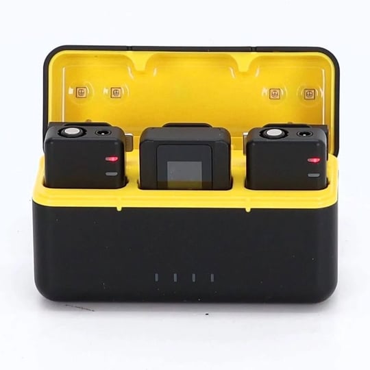 fulaim-x5-wireless-lavalier-microphone-system-lavalier-lapel-mic-with-18h-battery-life-charging-case-1